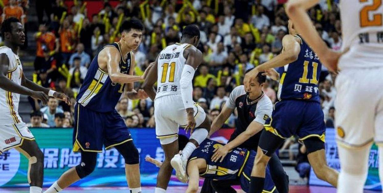 离谱!上海海港围绕NBA总决赛状态回暖上海海港迎来里程碑备战NBA总决赛,内马尔在公牛比赛中势不可挡的简单介绍 离谱!上海海港围绕NBA总决赛状态回暖上海海港迎来里程碑备战NBA总决赛,内马尔在公牛比赛中势不可挡的简单介绍